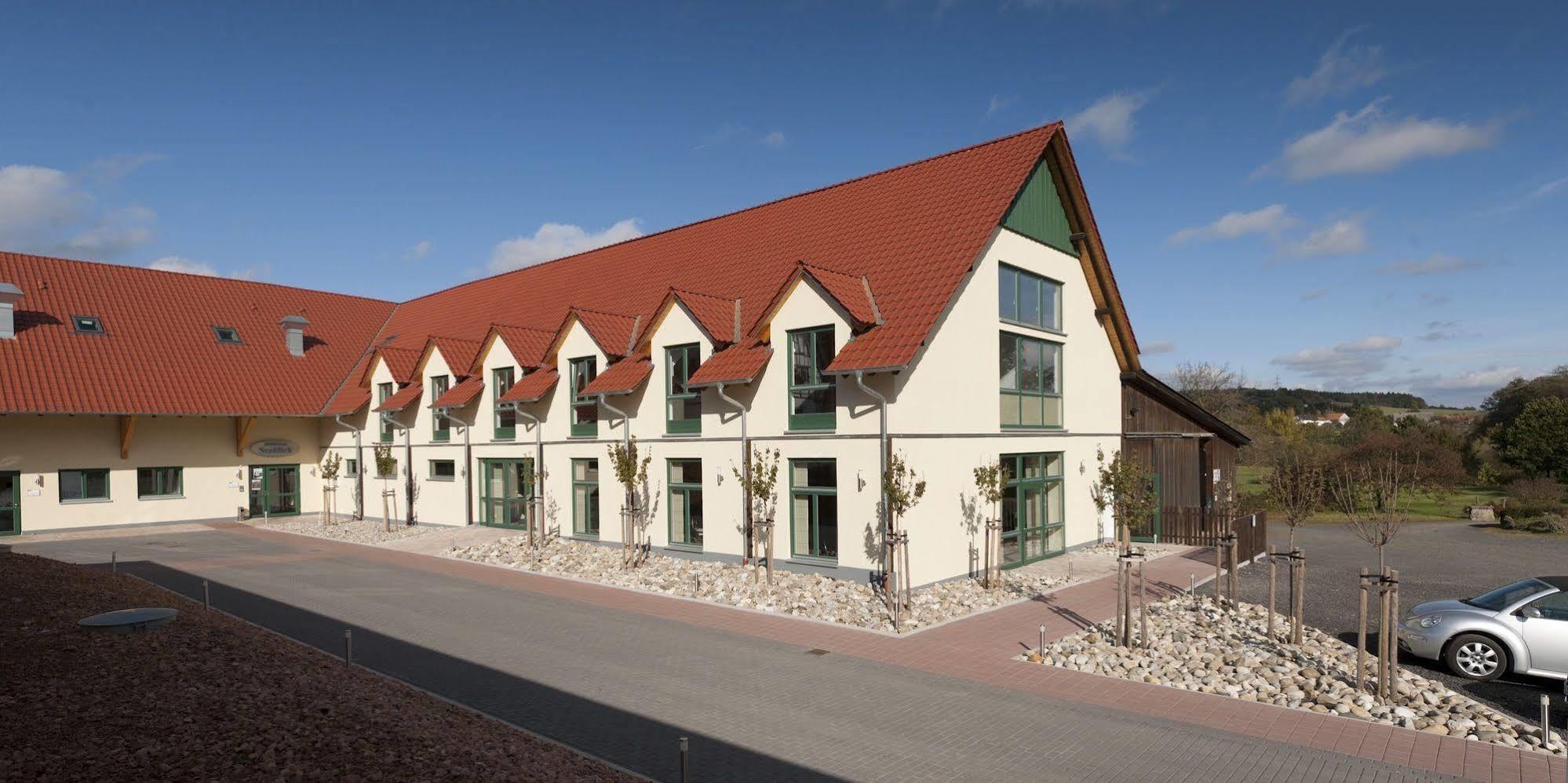 Apartments Golfpark Schlossgut Sickendorf Lauterbach  Ngoại thất bức ảnh
